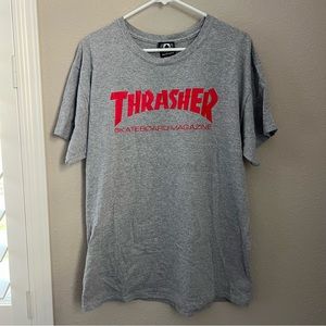 Thrasher Skateboard Magazine Shirt Gray Grey Red Short Sleeve Men's Size Large